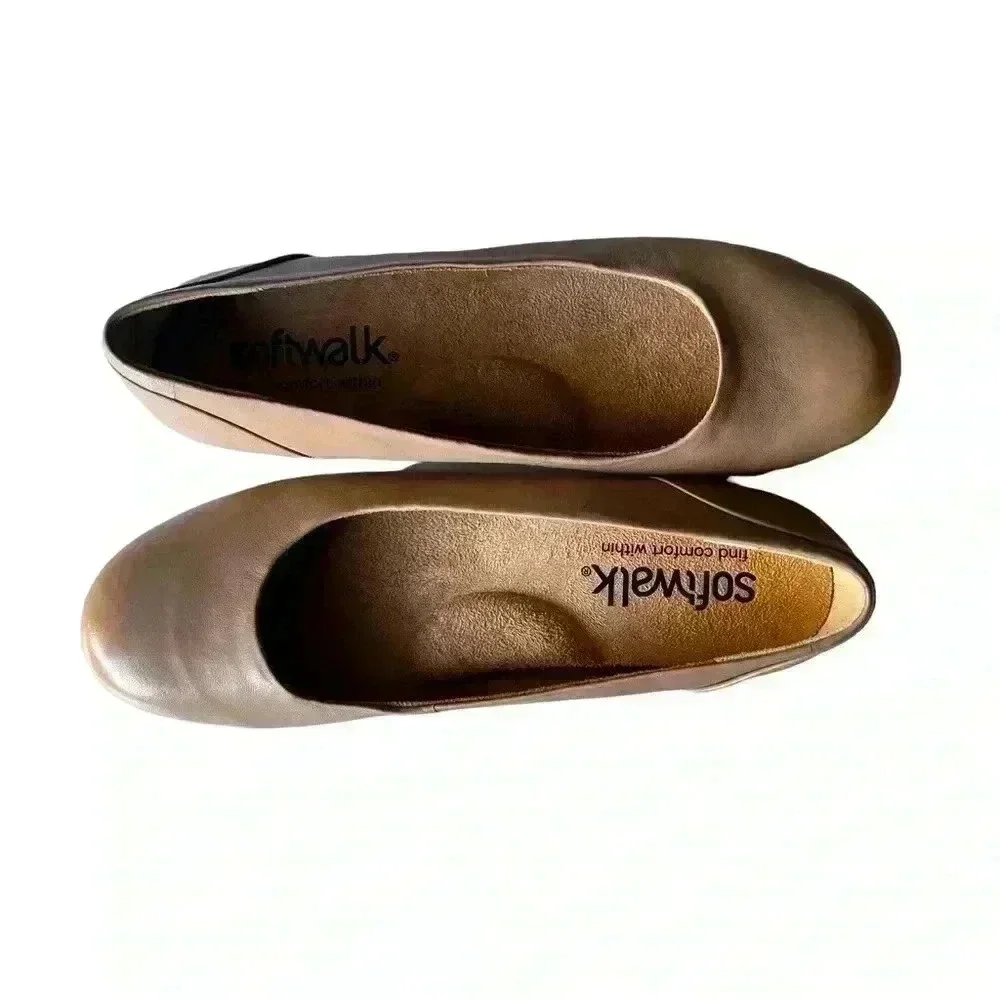 SOFTWALK •WOMEN’S TAUPE ROUND TOE FLATS•SIZE 8•NEW NO BOX